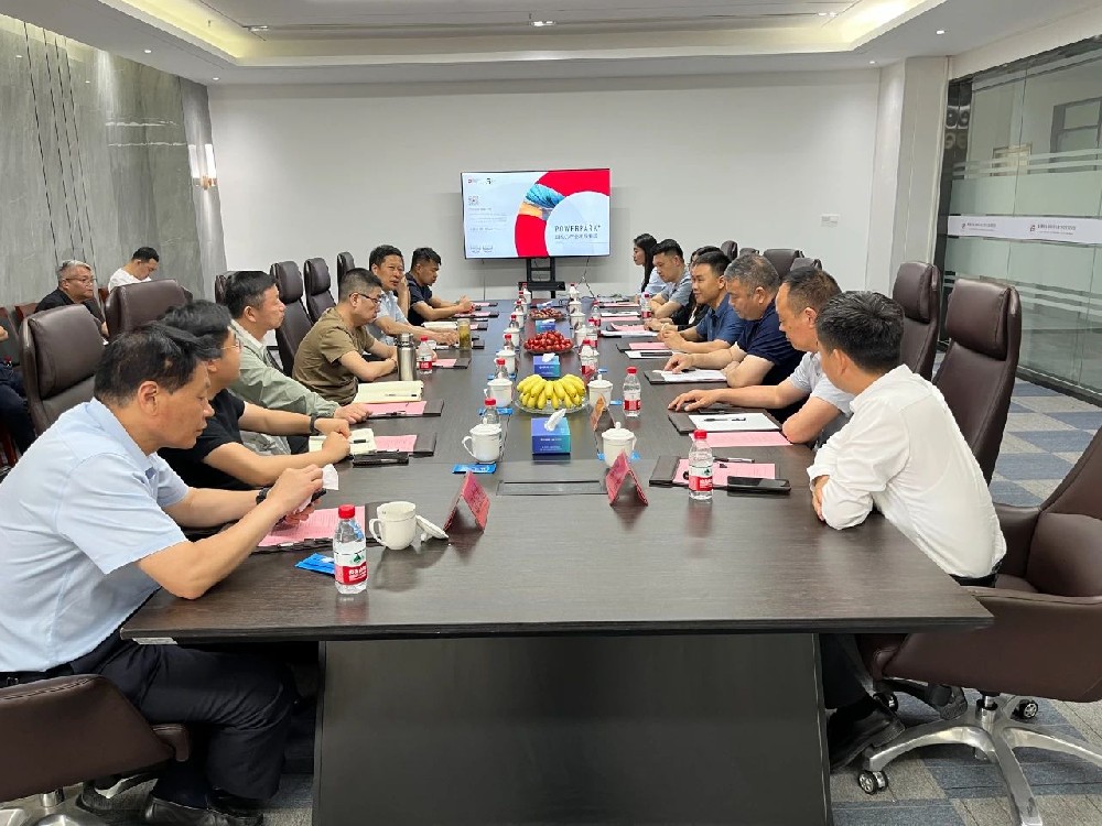 李俊銘副局長(zhǎng)受邀帶隊(duì)考察鄭州園區(qū)，助力龍亭區(qū)2.5產(chǎn)業(yè)園發(fā)展